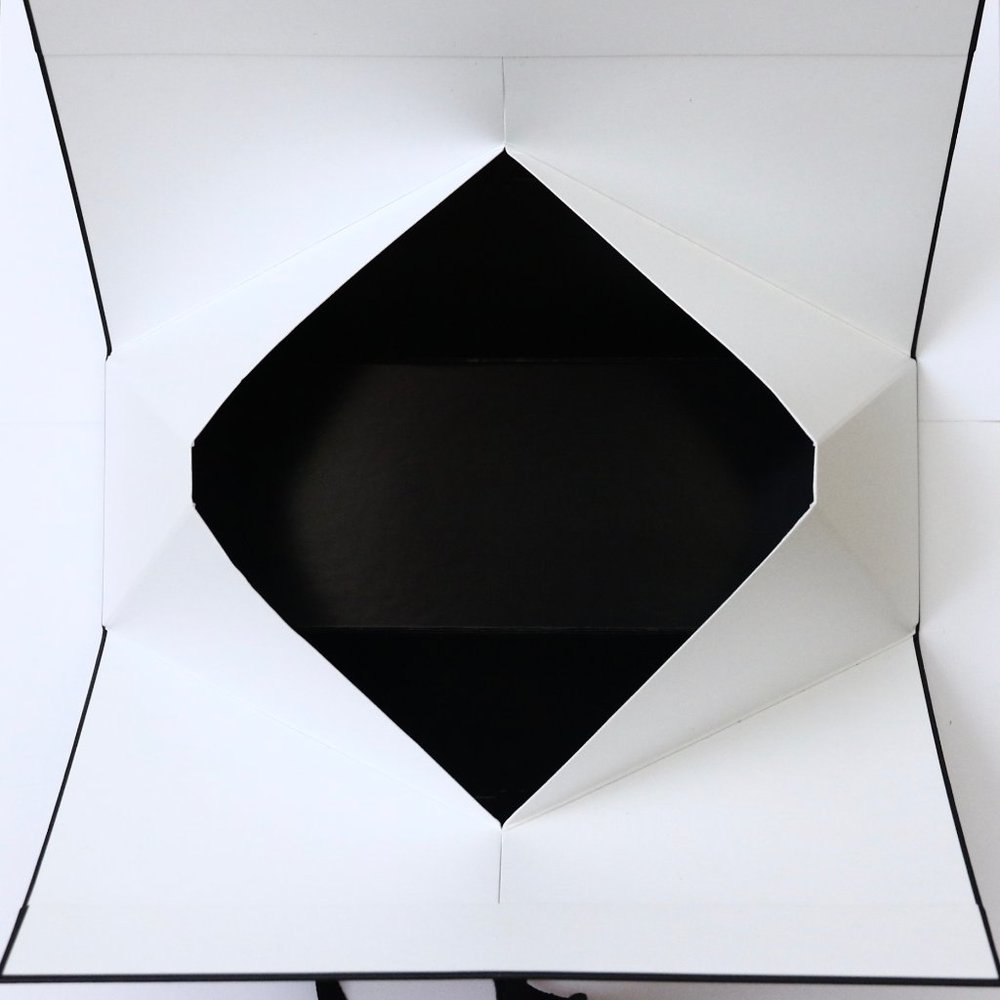 Chanel Origami White Paper Gift Bag Box with Ties - Picture 5 of 5